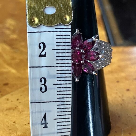 Natural Rhodolite Garnet Sterling Silver Cocktail Ring Size 7 - Picture 7 of 9